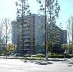 Photo - 440 N Madison Ave Apartment