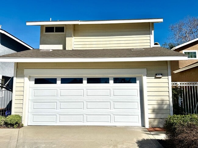 Building Photo - 3 Bedroom spacious home in Irvine (Northwood Glen)