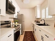 Photo - 8400 De Longpre Ave