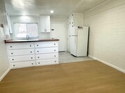 Photo - 854 W Milling St Apartment
