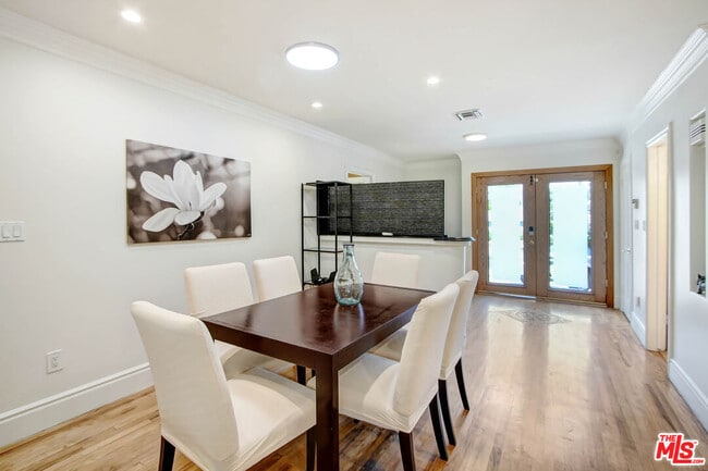 Photo - 4904 Rupert Ave