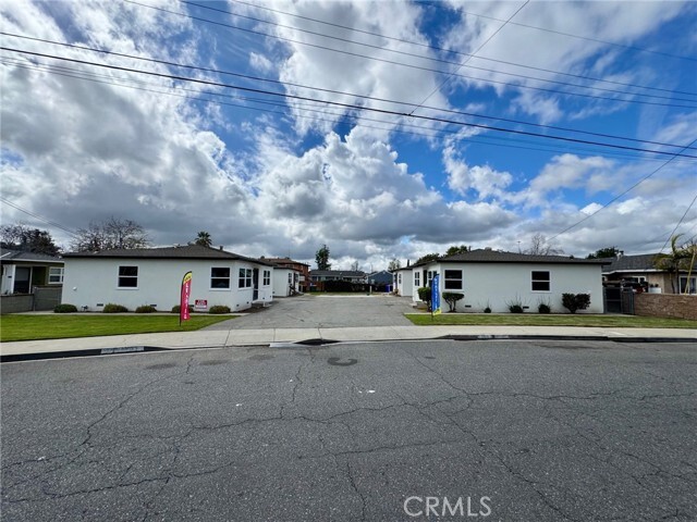 Photo - 865 N Currier St Townhome