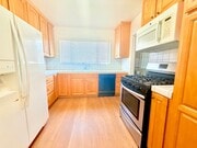 Photo - 428 N 6th St