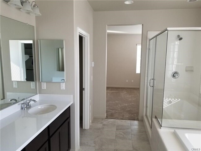 Photo - 7827 Wild Rye St