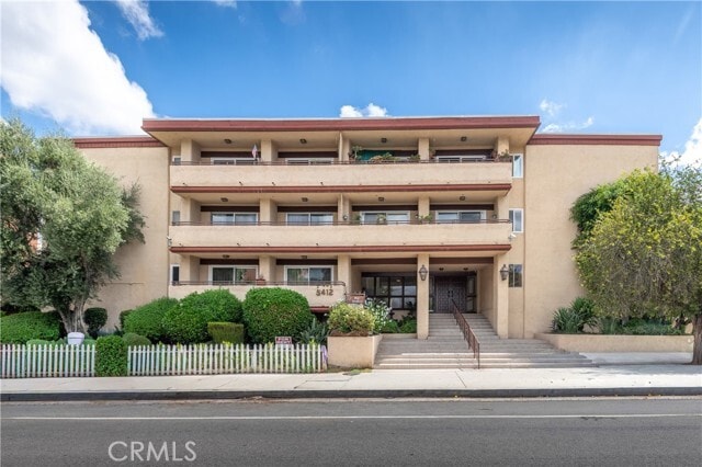Photo - 5412 Lindley Ave Condo Unit 307
