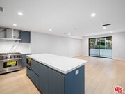 Photo - 825 Croft Ave Unit 102