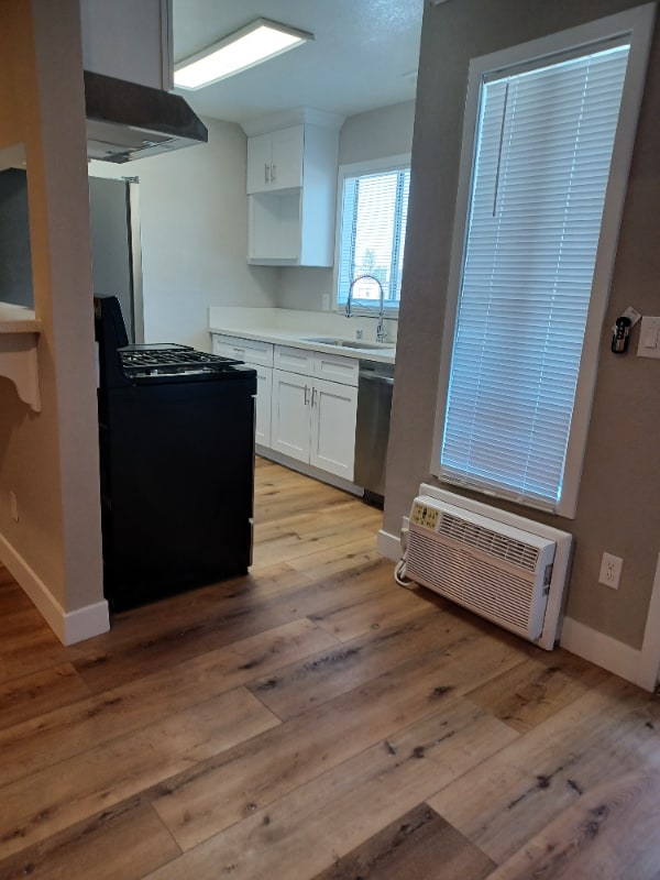 Photo - 20140 Roscoe Blvd Unit 209