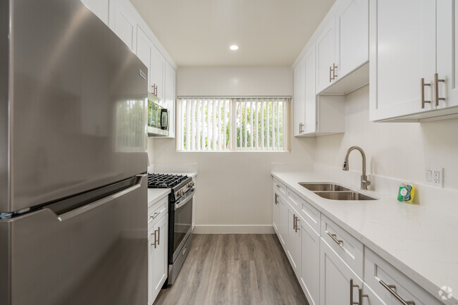 Interior Photo - 13060 Burbank Blvd. Apartments