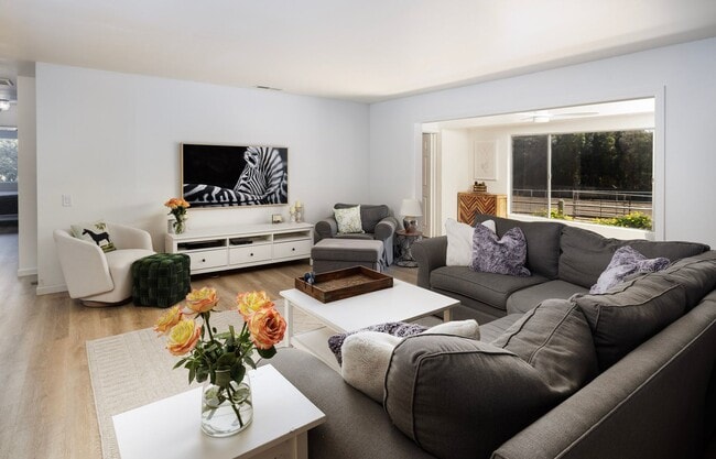 Photo - Discover Your Dream Sanctuary at Braemar R...