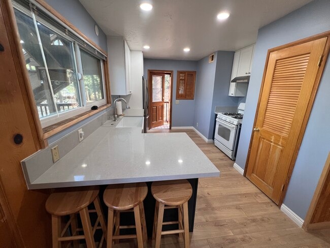 Photo - 973 Partridge Rd