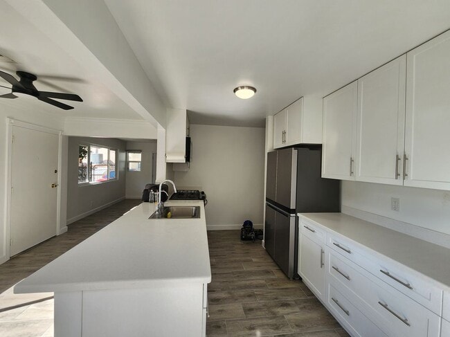 Photo - 2910 Lincoln Park Ave