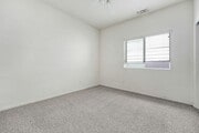 Photo - 20300 Vanowen St House