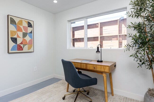 Photo - Brand New LUXURY 2026 Construction Homes in Silverlake! Unit 2820 Rowena Ave