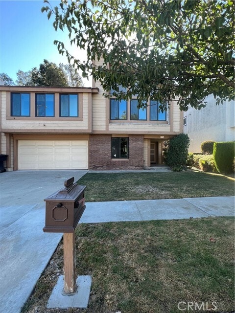 Photo - 2936 Briarwood Dr