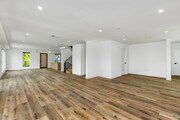 Photo - 571 N Mariposa Ave Townhome