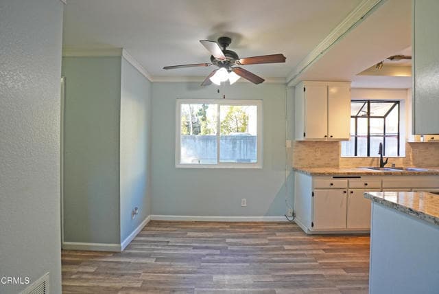 Photo - 434 N Oakland Ave