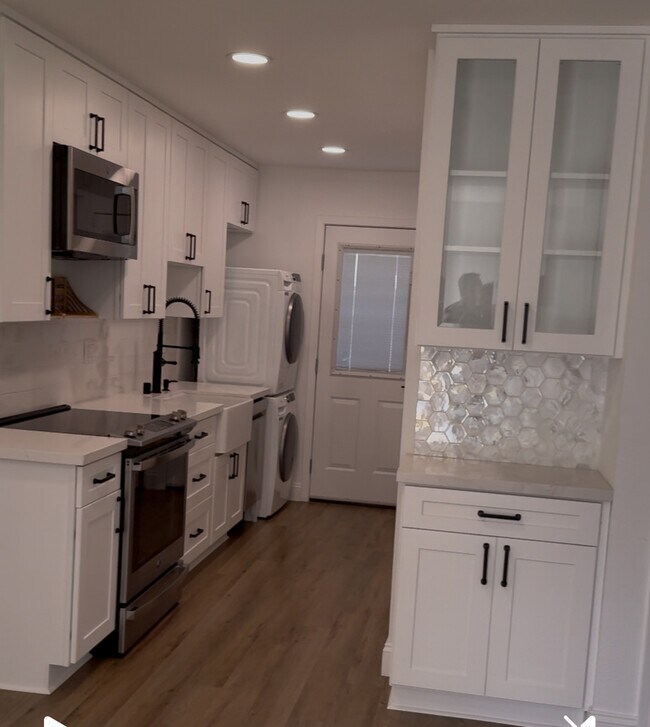 Photo - 10152 Ascot Cir