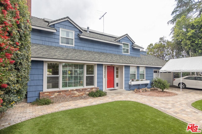 Photo - 5326 Leghorn Ave