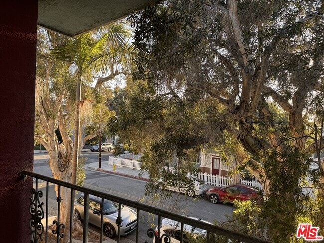 Building Photo - 2639 6th St