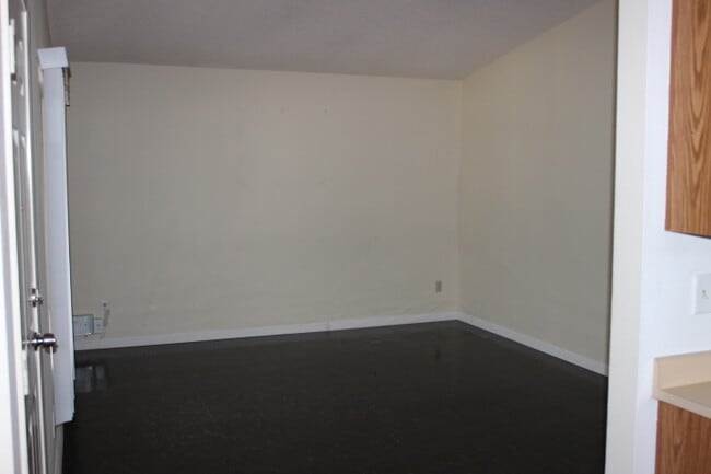 Photo - Cute 2 Bd 2 Ba Home 55+ Community!!!