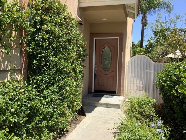 Photo - 932 S Lone Pine Ln