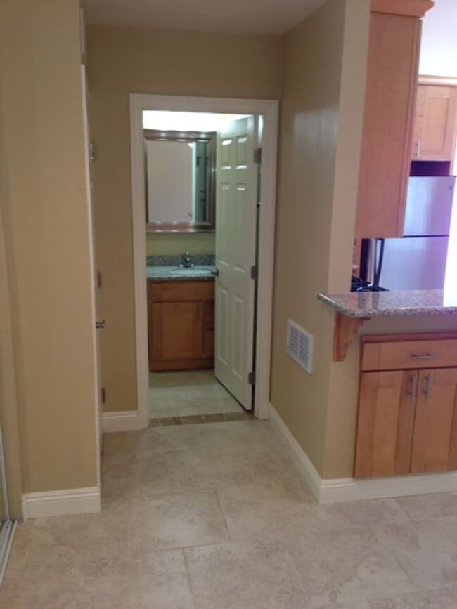 Photo - 2166 Montgomery Ave Unit 2166-E