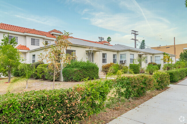 Building Photo - 705 E California Ave Unit 705 Rental