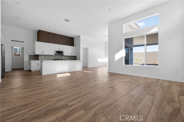 Photo - 280 Mustang Ln