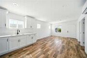Photo - 523 W 78th St Townhome
