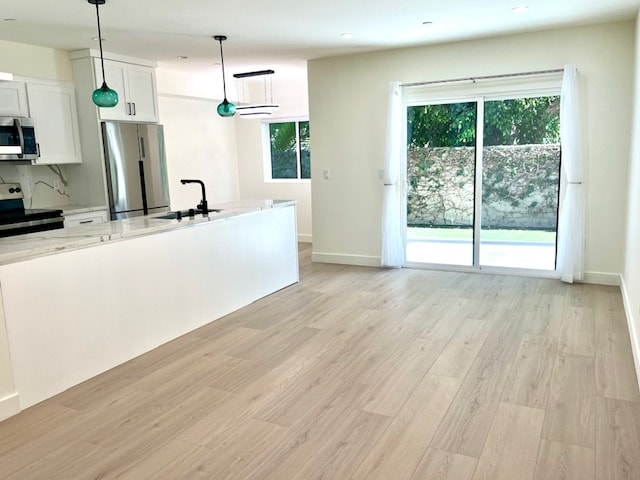 Living Rm - 9946 Farragut Dr Unit #A