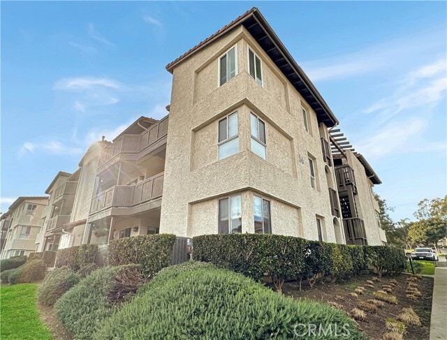 Photo - 56 Corniche Dr Unit J