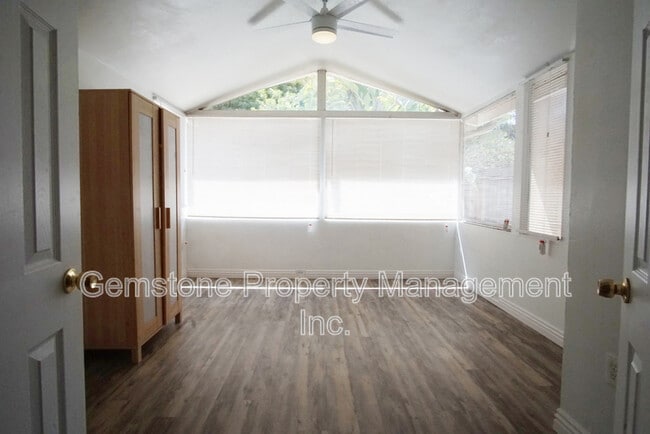 Photo - 5261 Tipton St