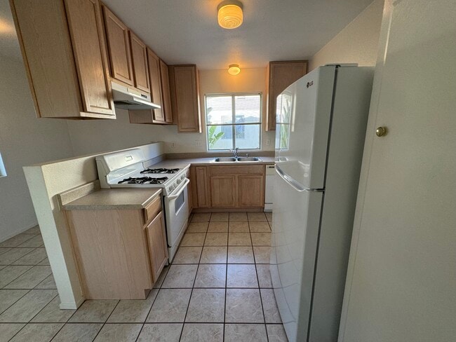 Building Photo - 618 Ammunition Rd Unit 618