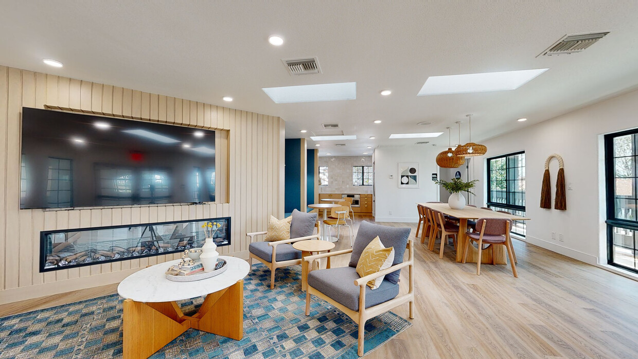 3D Tour - The Resort at Encinitas Luxury Apartment H...