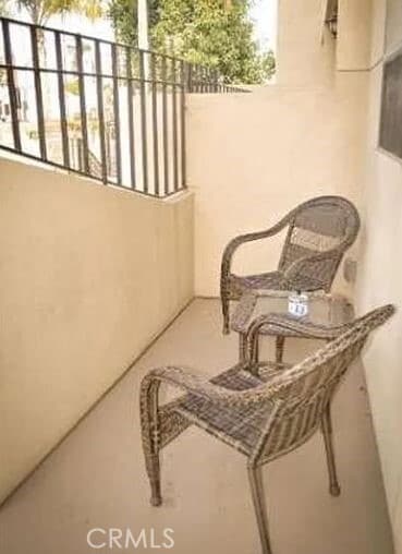 Photo - 14256 Victory Blvd