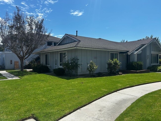 Building Photo - Heart & Home Property Management Unit B
