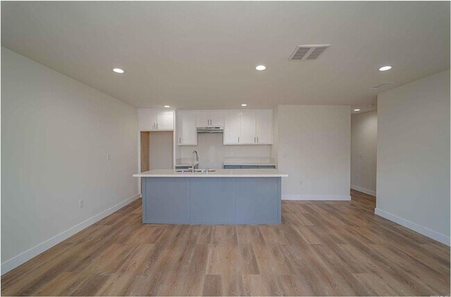 Photo - 326 E 73rd St Unit 73(328B)