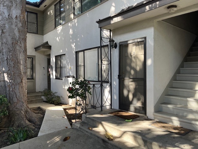 Photo - 3155 S Barrington Ave Unit B