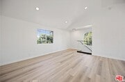 Photo - 424 Parkman Ave