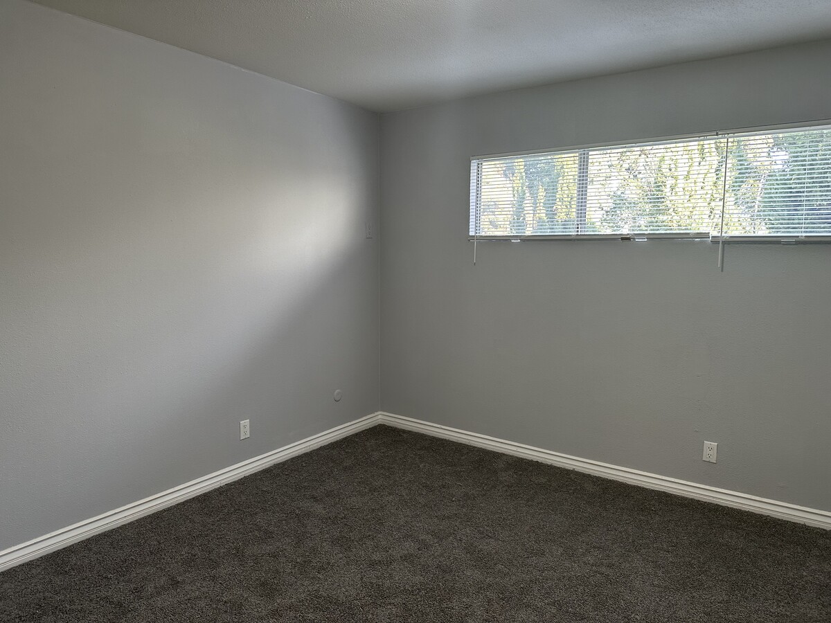 Photo - 6925 Baird Ave Unit 6