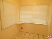 Photo - 3830 Degnan Blvd