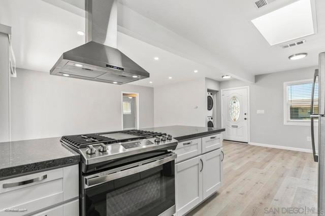 Building Photo - 4168 Cole Way