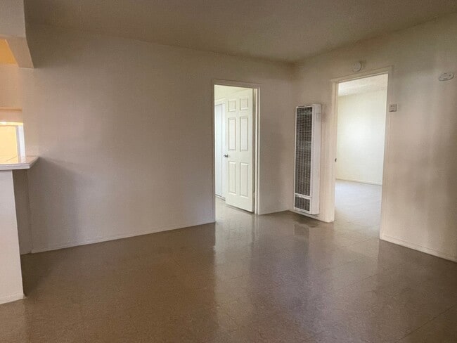 Photo - 1302 E Kingsley Ave Unit 700 N. East End Ave. 19