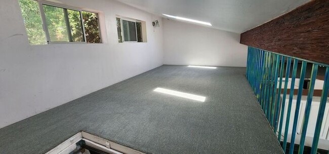 Photo - Rarely available Poolside studio cottage!