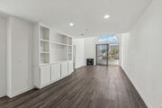 Photo - Kenmore Towers Apartments
