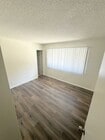 Photo - 2bd/1ba in North Hills with parking! Apartment Unit #13
