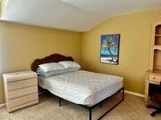 Photo - 8693 Medford St