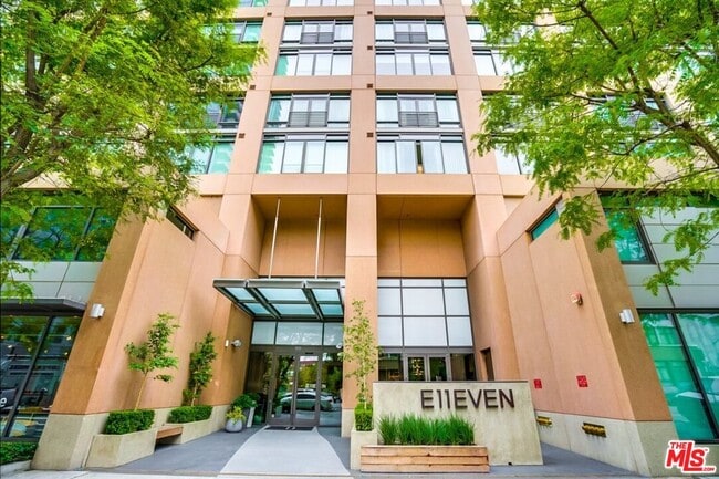 Photo - 1111 S Grand Ave Condo Unit 1008