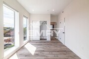 Photo - Student Accommodation Los Angeles CA 90018 House