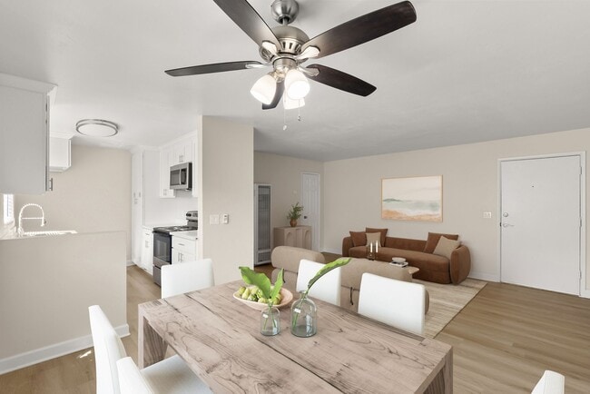 Photo - Melrose Manor Apartments - Riverside, CA